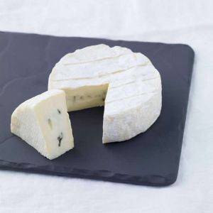 Authentic French Brie Bleu Cheese 